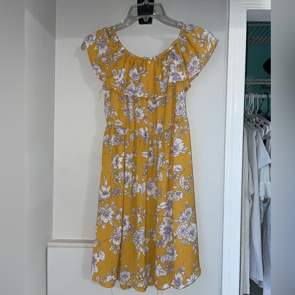 Yellow sundress